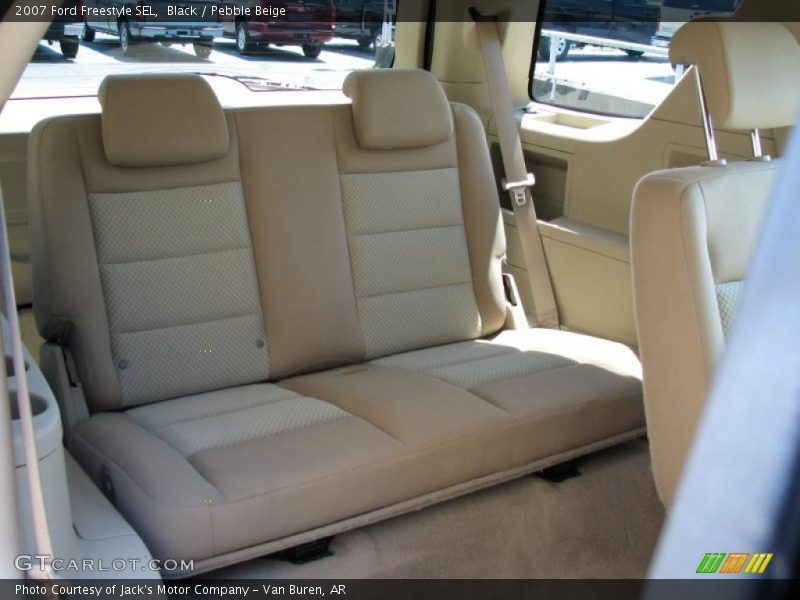 Black / Pebble Beige 2007 Ford Freestyle SEL