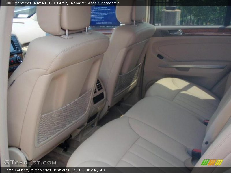Alabaster White / Macadamia 2007 Mercedes-Benz ML 350 4Matic