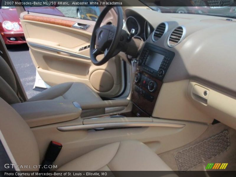 Alabaster White / Macadamia 2007 Mercedes-Benz ML 350 4Matic