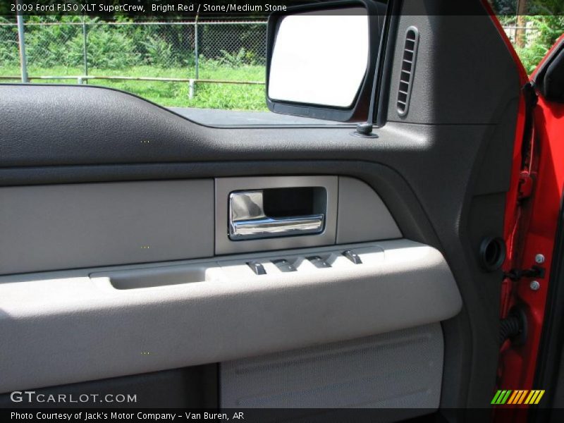 Bright Red / Stone/Medium Stone 2009 Ford F150 XLT SuperCrew
