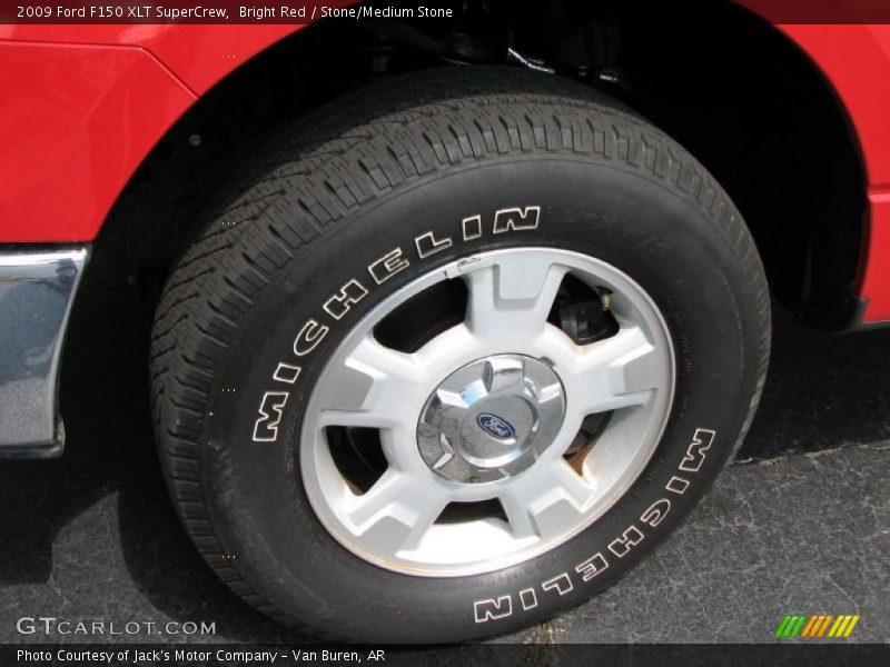 Bright Red / Stone/Medium Stone 2009 Ford F150 XLT SuperCrew