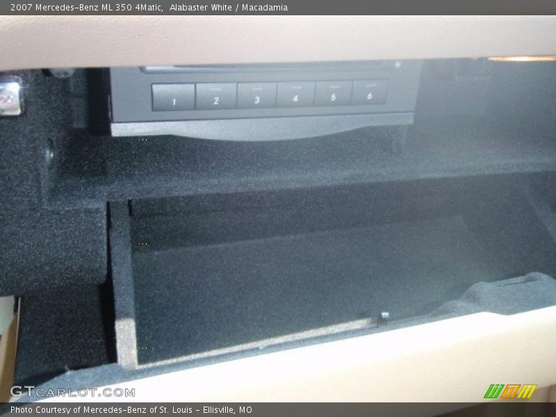 Alabaster White / Macadamia 2007 Mercedes-Benz ML 350 4Matic