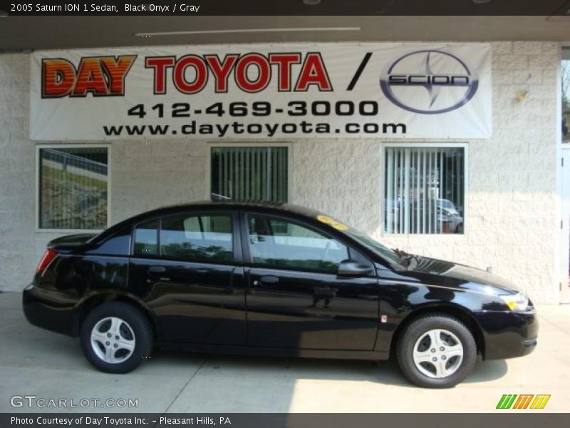 Black Onyx / Gray 2005 Saturn ION 1 Sedan