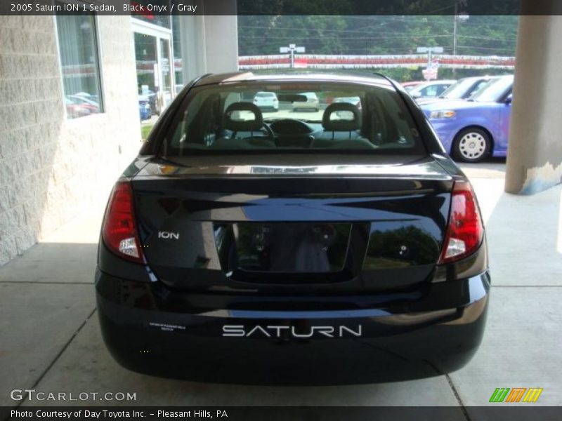 Black Onyx / Gray 2005 Saturn ION 1 Sedan