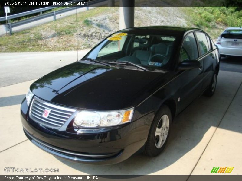 Black Onyx / Gray 2005 Saturn ION 1 Sedan