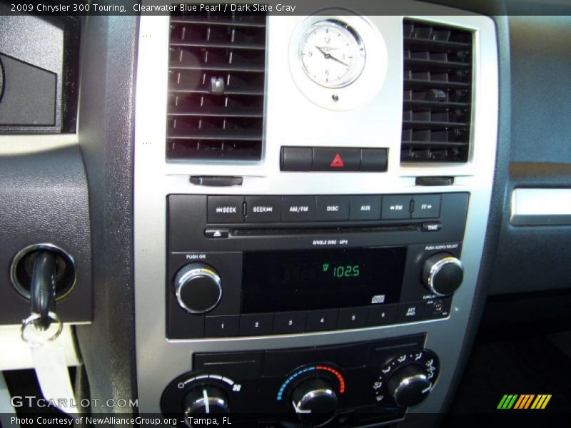 Clearwater Blue Pearl / Dark Slate Gray 2009 Chrysler 300 Touring