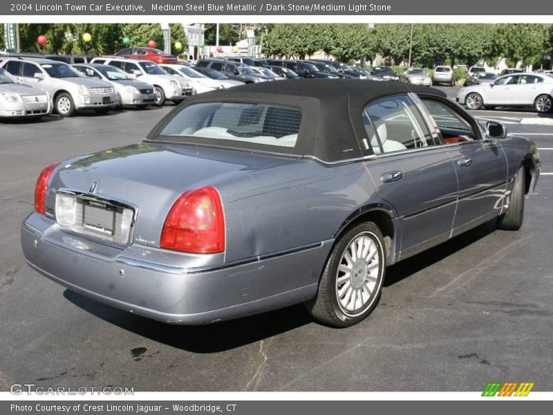 Medium Steel Blue Metallic / Dark Stone/Medium Light Stone 2004 Lincoln Town Car Executive