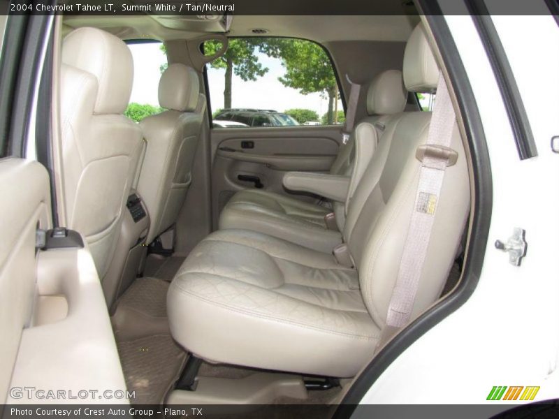 Summit White / Tan/Neutral 2004 Chevrolet Tahoe LT