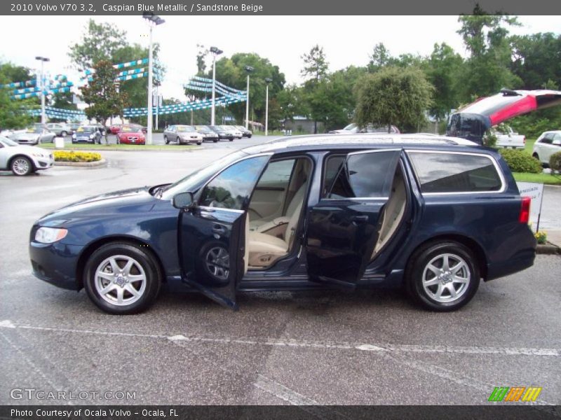 Caspian Blue Metallic / Sandstone Beige 2010 Volvo V70 3.2