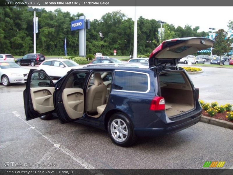 Caspian Blue Metallic / Sandstone Beige 2010 Volvo V70 3.2