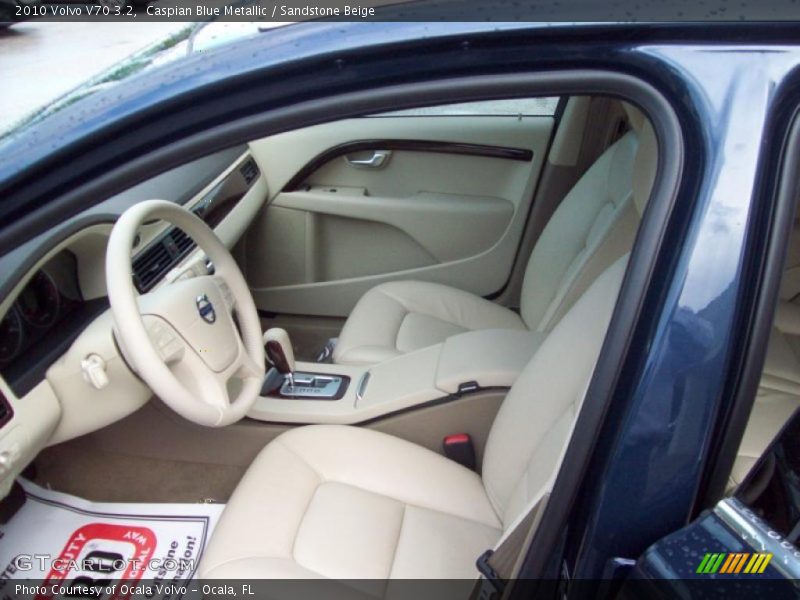 Caspian Blue Metallic / Sandstone Beige 2010 Volvo V70 3.2