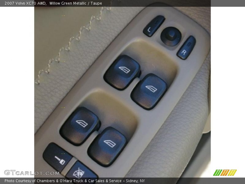 Willow Green Metallic / Taupe 2007 Volvo XC70 AWD