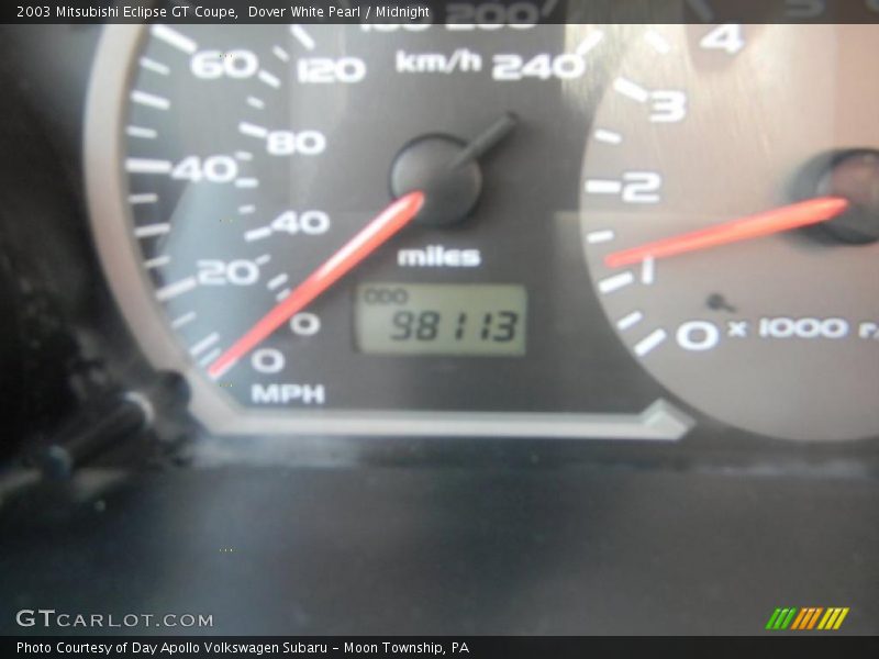 Dover White Pearl / Midnight 2003 Mitsubishi Eclipse GT Coupe