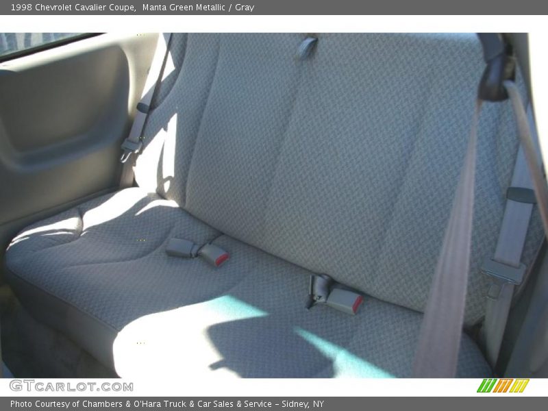 Manta Green Metallic / Gray 1998 Chevrolet Cavalier Coupe