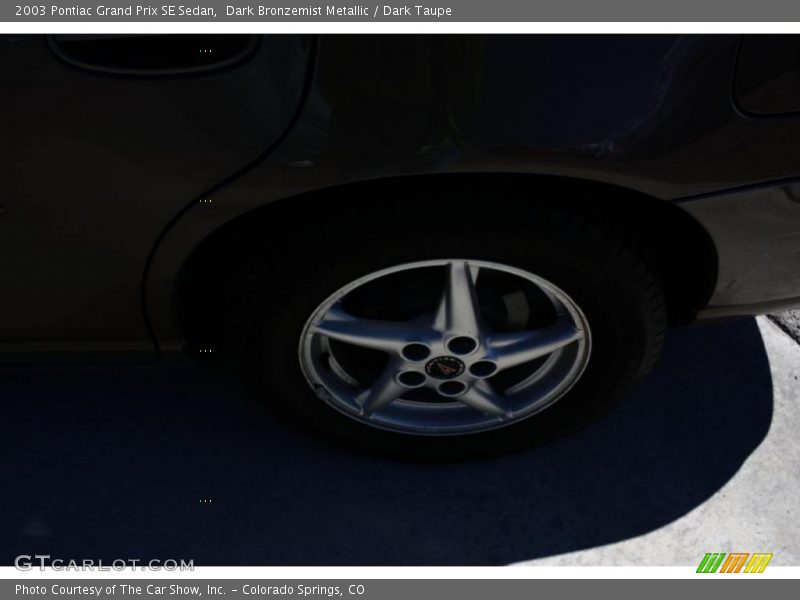 Dark Bronzemist Metallic / Dark Taupe 2003 Pontiac Grand Prix SE Sedan