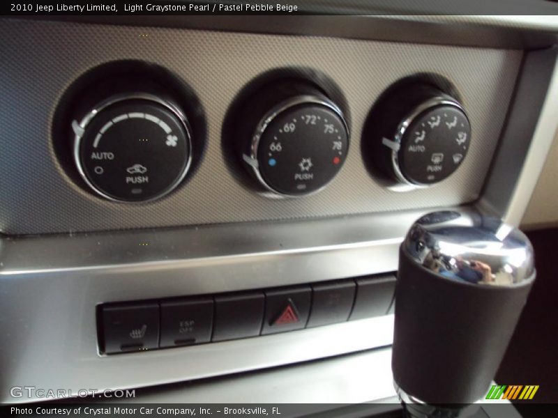 Light Graystone Pearl / Pastel Pebble Beige 2010 Jeep Liberty Limited