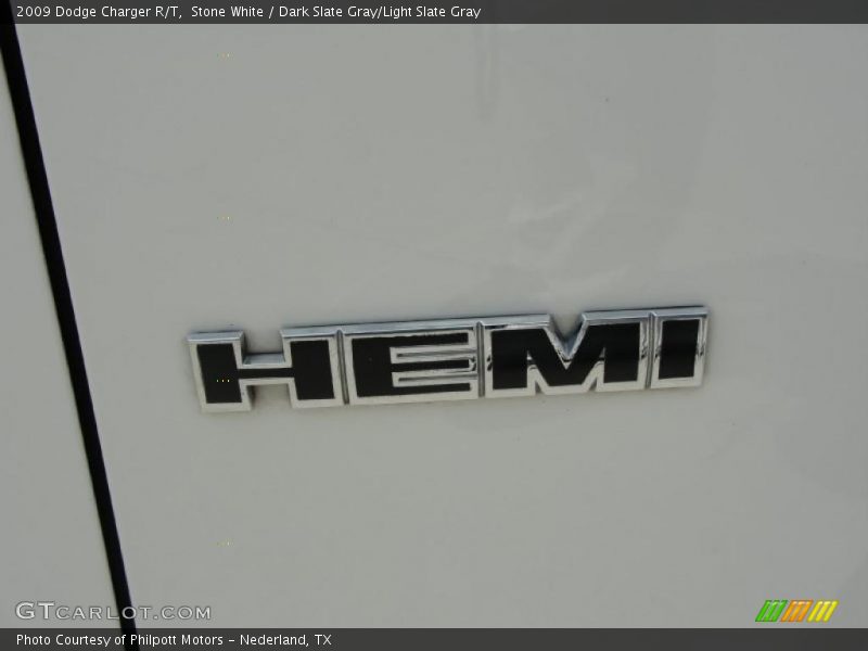 Stone White / Dark Slate Gray/Light Slate Gray 2009 Dodge Charger R/T