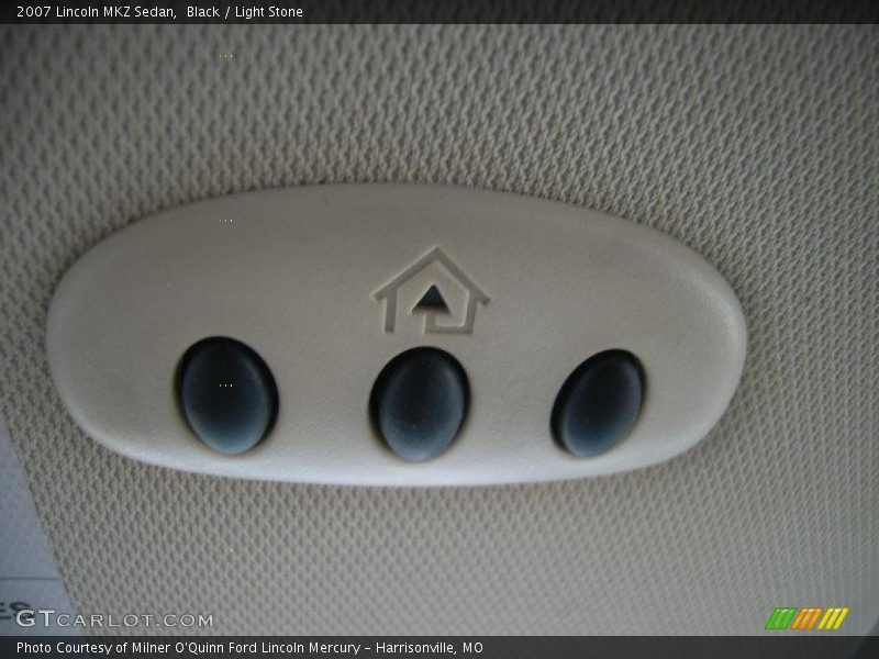 Black / Light Stone 2007 Lincoln MKZ Sedan