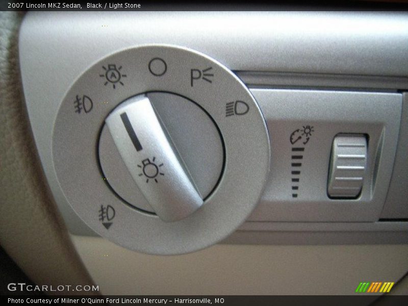Black / Light Stone 2007 Lincoln MKZ Sedan