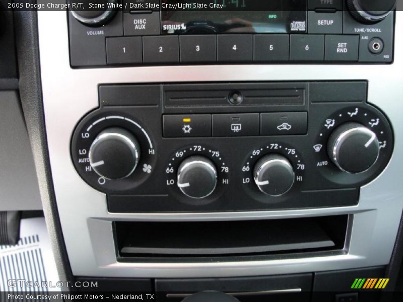 Stone White / Dark Slate Gray/Light Slate Gray 2009 Dodge Charger R/T