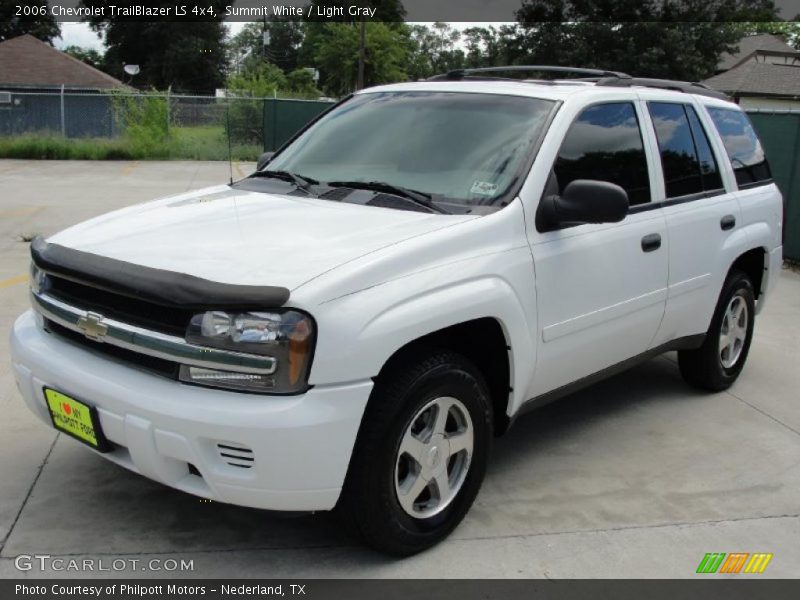 Summit White / Light Gray 2006 Chevrolet TrailBlazer LS 4x4
