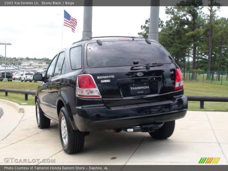 Ebony Black / Beige 2003 Kia Sorento LX