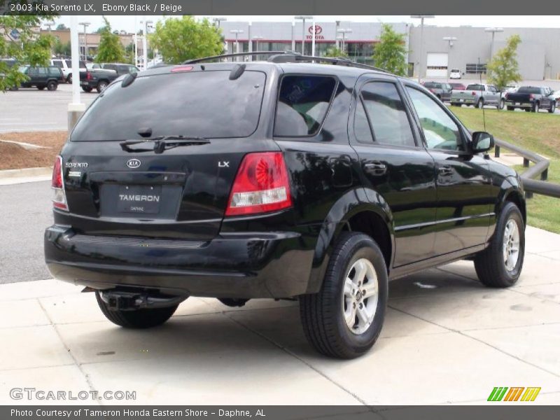 Ebony Black / Beige 2003 Kia Sorento LX