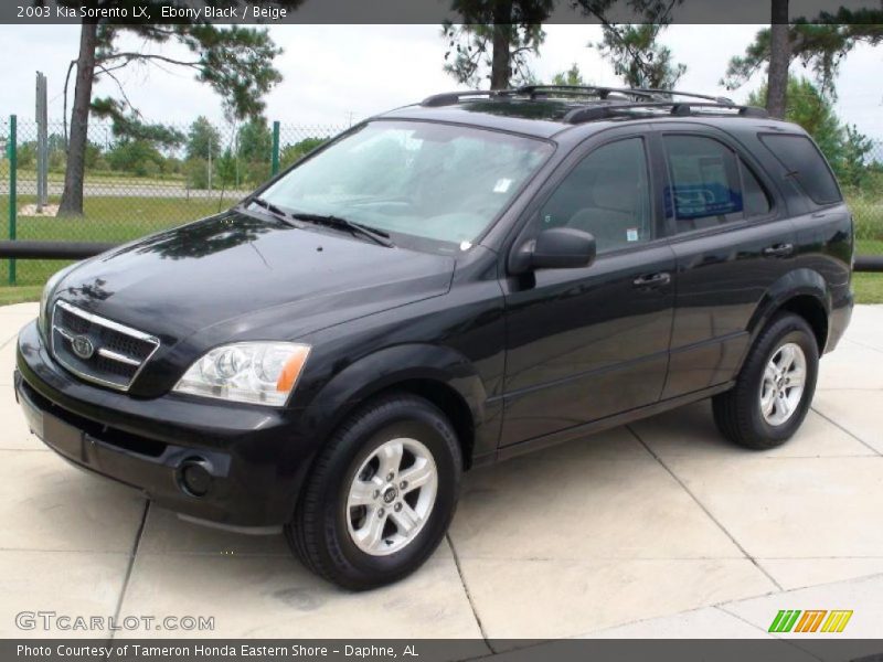 Ebony Black / Beige 2003 Kia Sorento LX