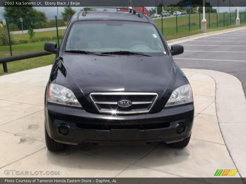 Ebony Black / Beige 2003 Kia Sorento LX