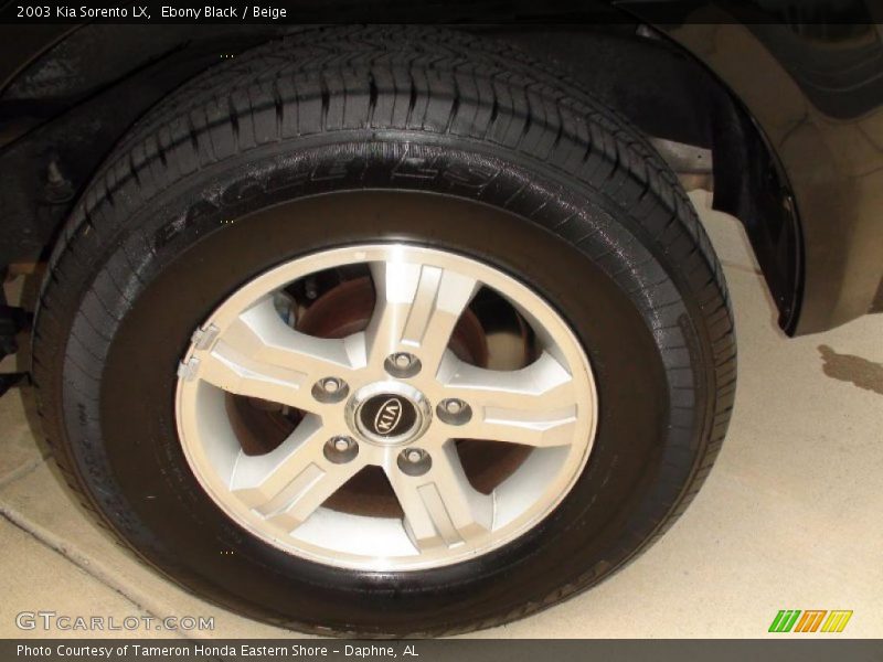 Ebony Black / Beige 2003 Kia Sorento LX