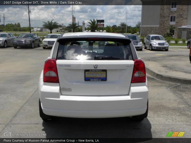 Stone White / Dark Slate Gray 2007 Dodge Caliber SXT