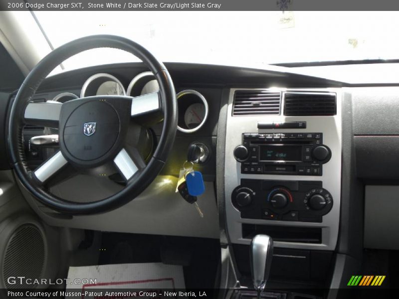 Stone White / Dark Slate Gray/Light Slate Gray 2006 Dodge Charger SXT