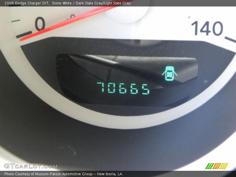 Stone White / Dark Slate Gray/Light Slate Gray 2006 Dodge Charger SXT