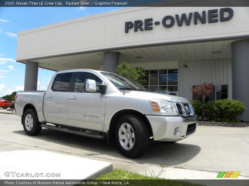 Radiant Silver / Graphite/Titanium 2005 Nissan Titan LE Crew Cab