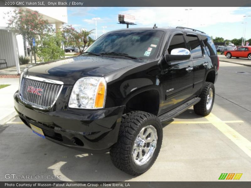 Onyx Black / Ebony 2010 GMC Yukon SLE