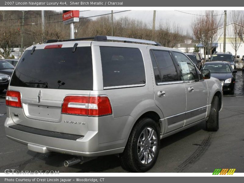 Silver Birch Metallic / Charcoal 2007 Lincoln Navigator Luxury 4x4