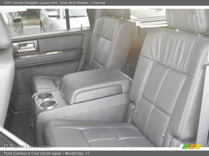 Silver Birch Metallic / Charcoal 2007 Lincoln Navigator Luxury 4x4