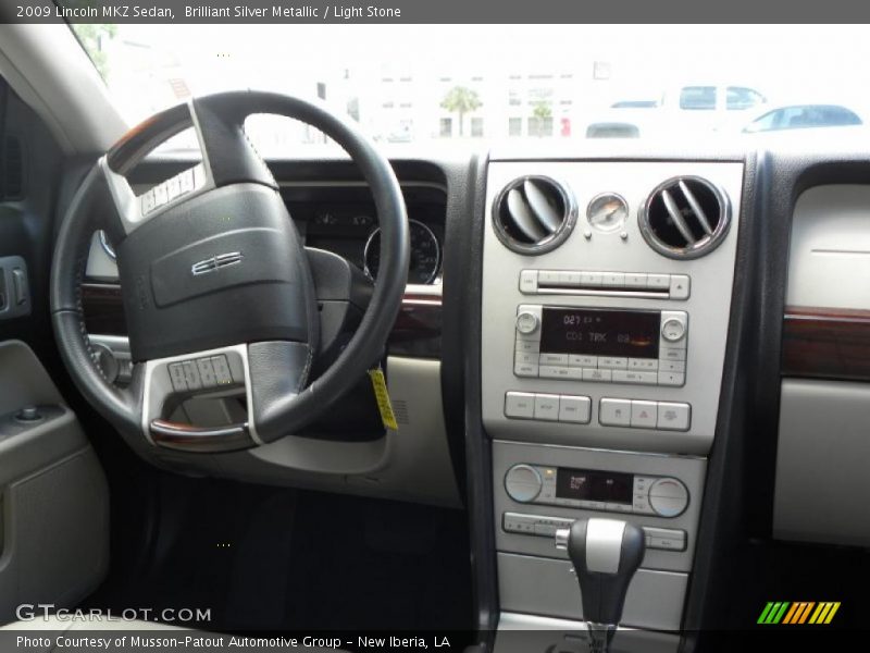 Brilliant Silver Metallic / Light Stone 2009 Lincoln MKZ Sedan