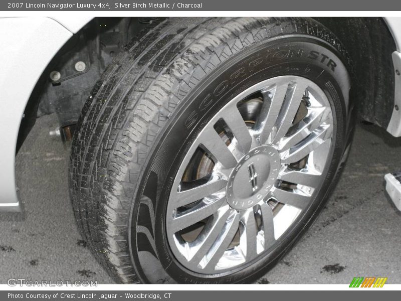 Silver Birch Metallic / Charcoal 2007 Lincoln Navigator Luxury 4x4