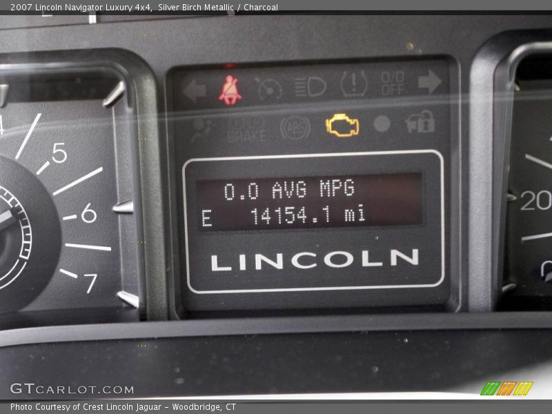 Silver Birch Metallic / Charcoal 2007 Lincoln Navigator Luxury 4x4