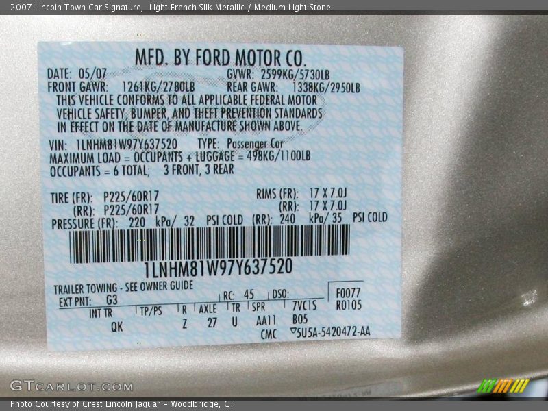 Light French Silk Metallic / Medium Light Stone 2007 Lincoln Town Car Signature