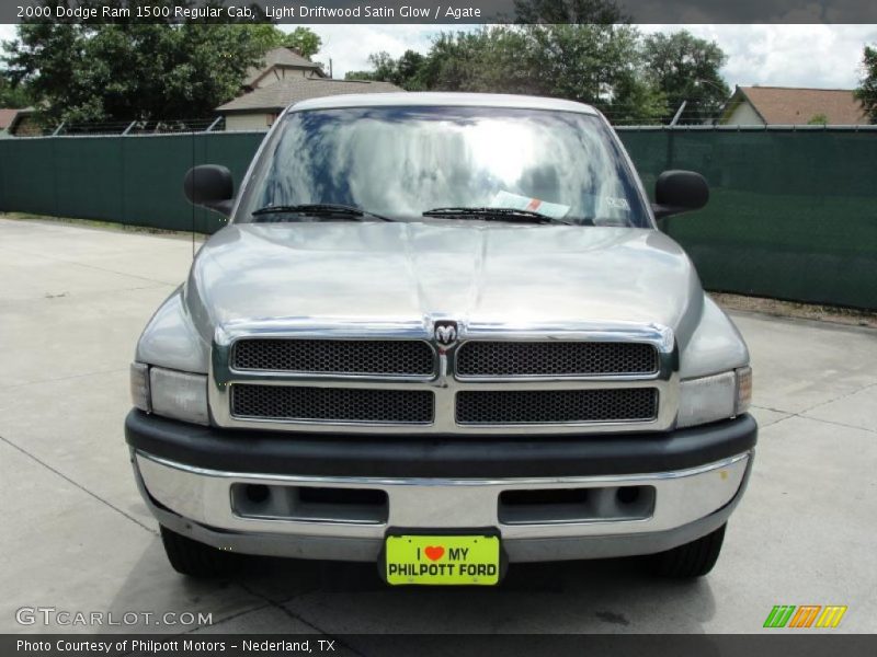 Light Driftwood Satin Glow / Agate 2000 Dodge Ram 1500 Regular Cab