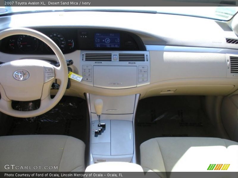 Desert Sand Mica / Ivory 2007 Toyota Avalon XL