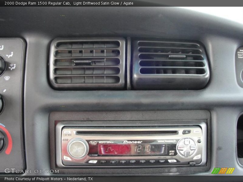 Light Driftwood Satin Glow / Agate 2000 Dodge Ram 1500 Regular Cab