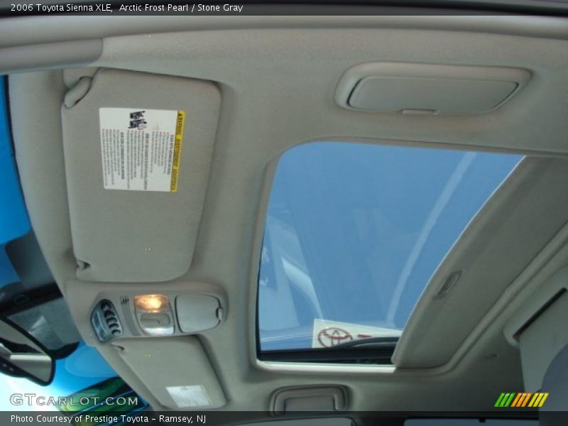 Arctic Frost Pearl / Stone Gray 2006 Toyota Sienna XLE