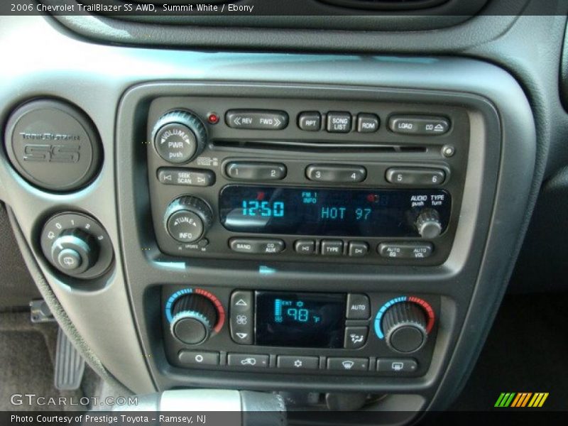 Summit White / Ebony 2006 Chevrolet TrailBlazer SS AWD