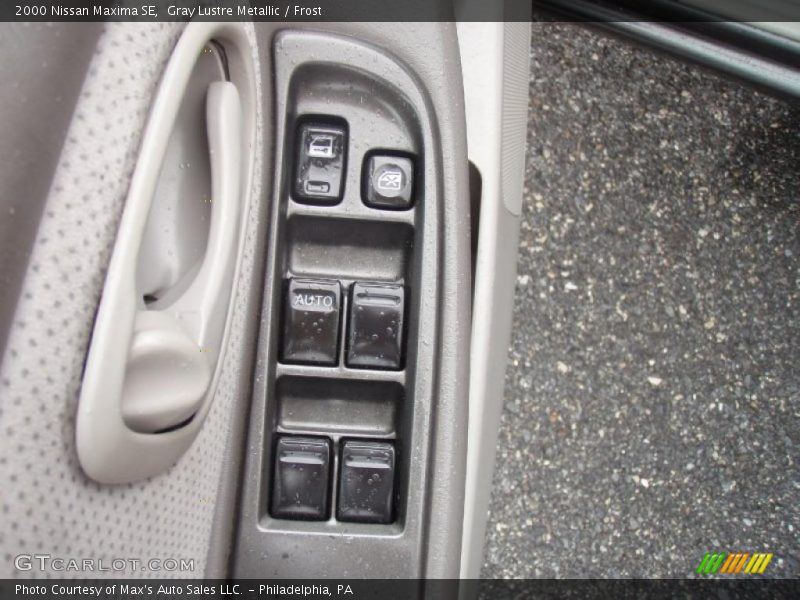 Gray Lustre Metallic / Frost 2000 Nissan Maxima SE