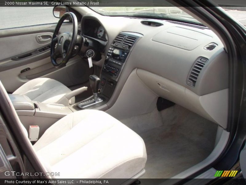 Gray Lustre Metallic / Frost 2000 Nissan Maxima SE