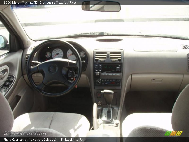 Gray Lustre Metallic / Frost 2000 Nissan Maxima SE
