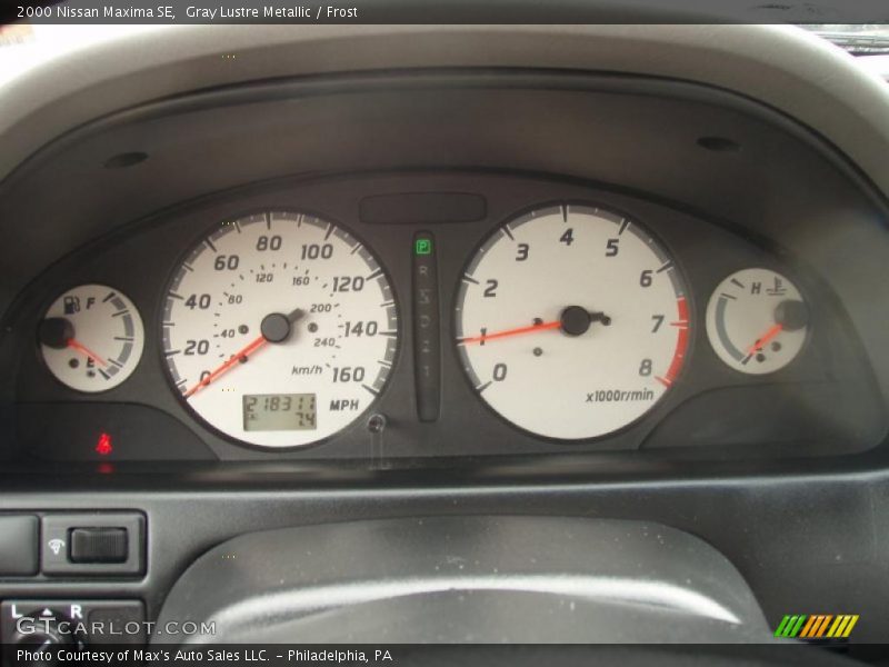 Gray Lustre Metallic / Frost 2000 Nissan Maxima SE